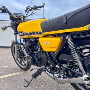 WIN THIS 1978 Yamaha RD250 + £500 In Cash!