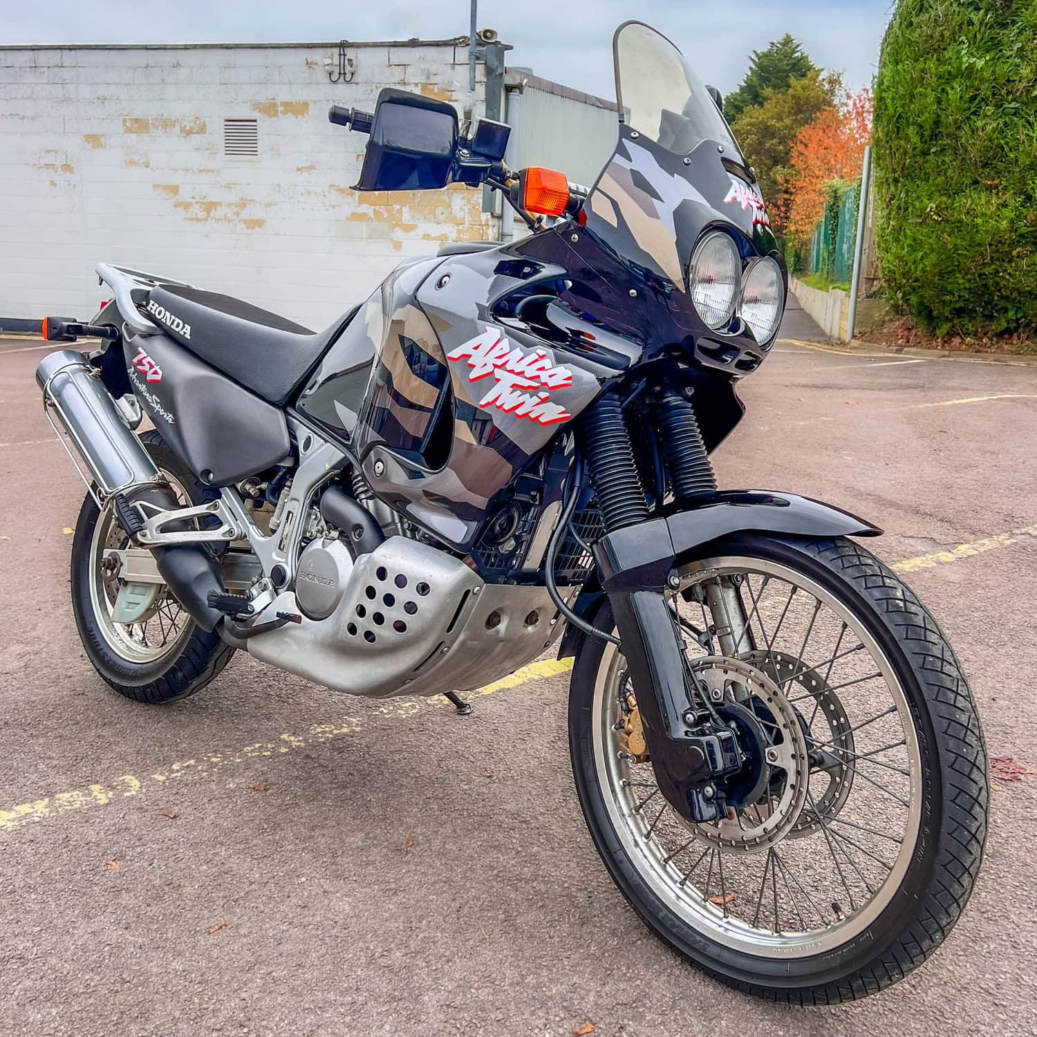 WIN THIS 1998 Honda Africa Twin XRV750 + £500 In Cash!