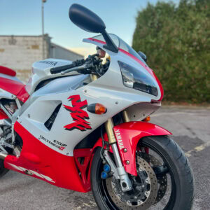 WIN THIS 1998 Yamaha R1 1000cc + £500 In Cash!