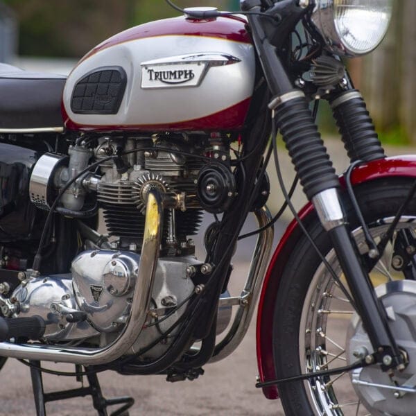 WIN THIS 1970 Triumph T120 Bonneville 650cc + £500 In Cash! - Image 7