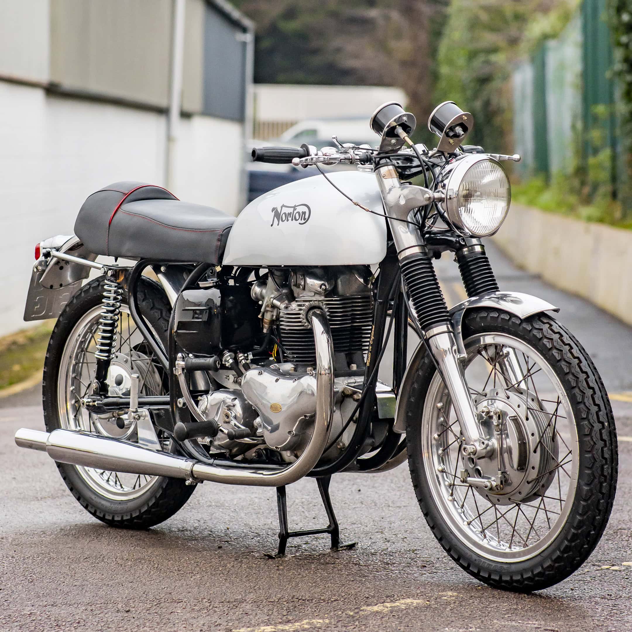 WIN THIS 1968 Norton 650cc Cafe Racer + £500 In Cash!