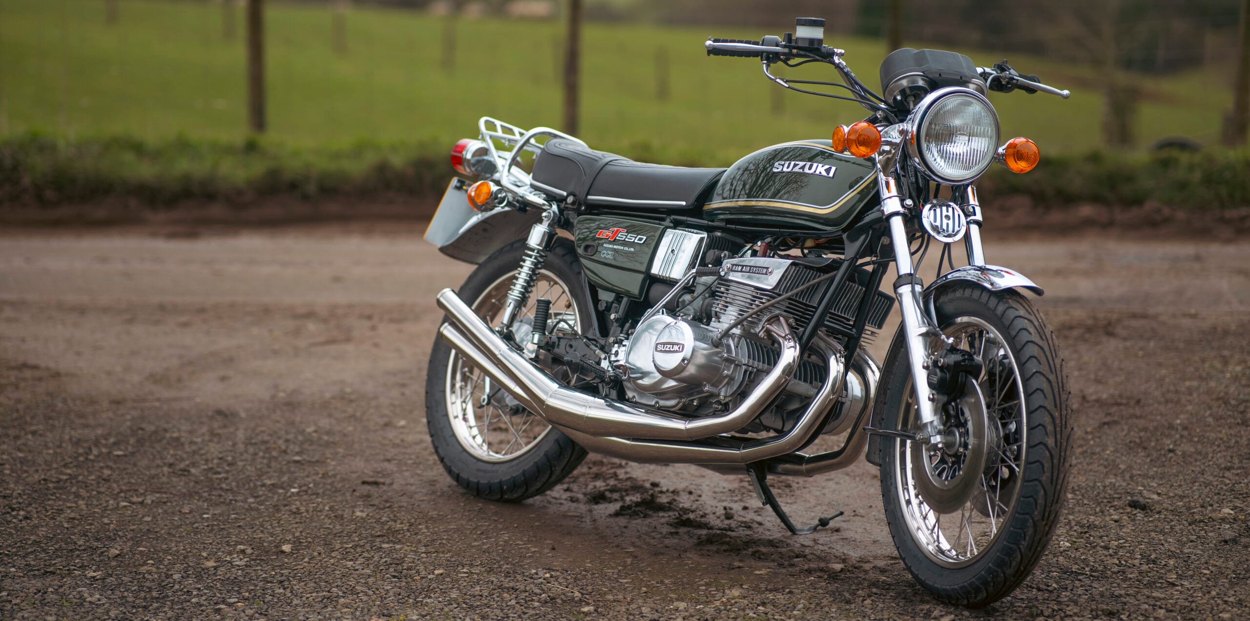 WIN THIS 1975 Suzuki GT550 + £500 In Cash!