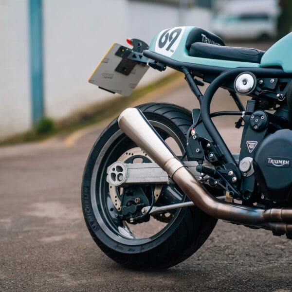 WIN THIS 1997 Custom Triumph 900cc Cafe Racer + £500 In Cash! - Image 11