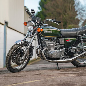 WIN THIS 1975 Suzuki GT550 + £500 In Cash!