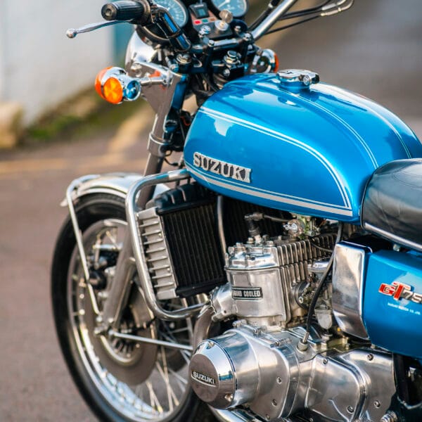 WIN THIS 1974 Suzuki GT750 L + £500 In Cash! - Image 6