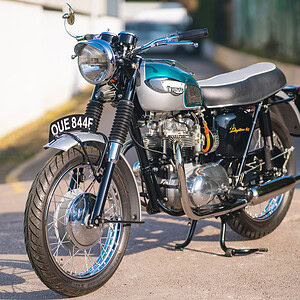 WIN THIS 1968 Triumph T100T Daytona 500cc + £500 In Cash!