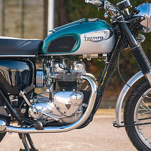 WIN THIS 1968 Triumph T100T Daytona 500cc + £500 In Cash!