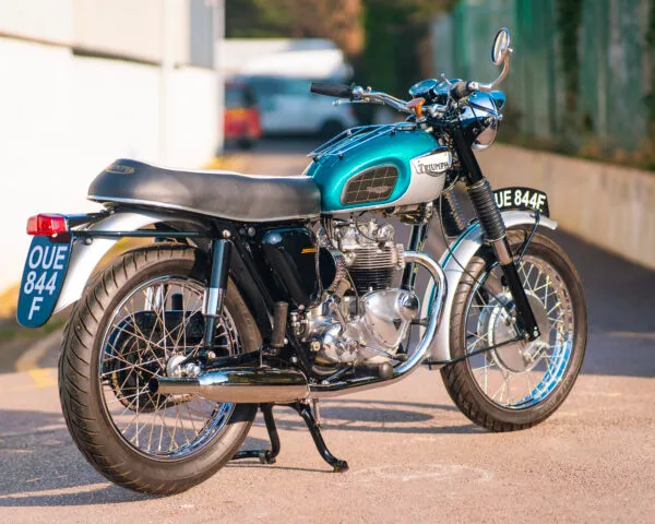 WIN THIS 1968 Triumph T100T Daytona 500cc + £500 In Cash! - Image 3