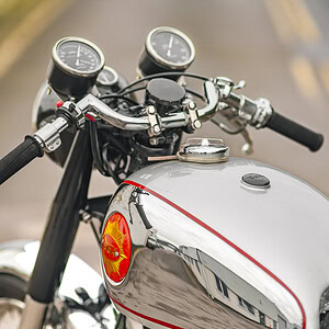 WIN THIS 1959 BSA Rocket Gold Star Replica 650cc + £500 In Cash!