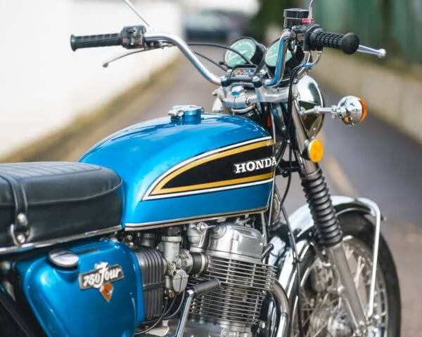 WIN THIS 1976 Honda CB750 K6 + £500 - Image 5