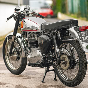 WIN THIS 1959 BSA Rocket Gold Star Replica 650cc + £500 In Cash!