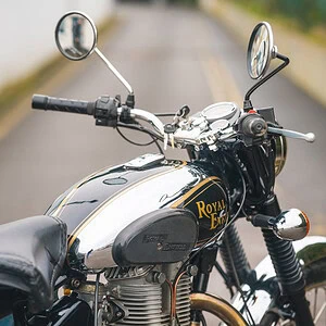 WIN THIS 2006 Royal Enfield Bullet 500cc + £500 In Cash! *LOW ODDS 1/500*