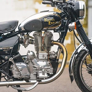 WIN THIS 2006 Royal Enfield Bullet 500cc + £500 In Cash! *LOW ODDS 1/500*