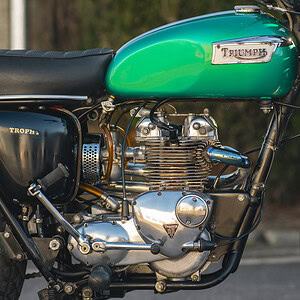 WIN THIS 1971 Triumph T100C Trophy Competition 500cc + £500 In Cash!