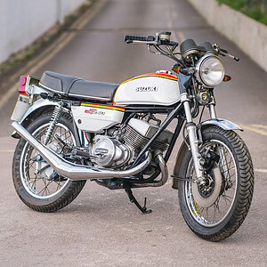 WIN THIS 1978 Suzuki GT250 + £500 In Cash!
