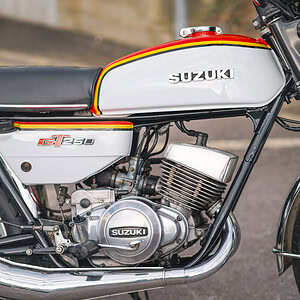 WIN THIS 1978 Suzuki GT250 + £500 In Cash!