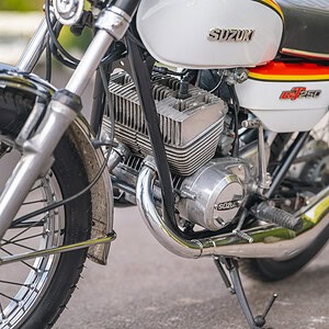 WIN THIS 1978 Suzuki GT250 + £500 In Cash!