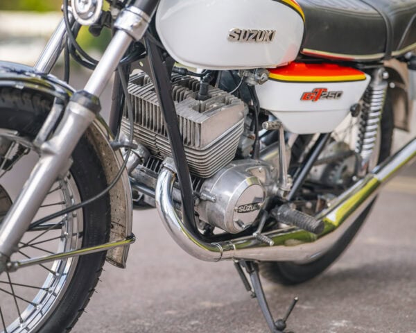 WIN THIS 1978 Suzuki GT250 + £500 In Cash! - Image 8