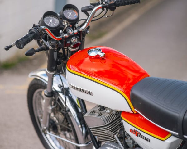 WIN THIS 1978 Suzuki GT250 + £500 In Cash! - Image 12