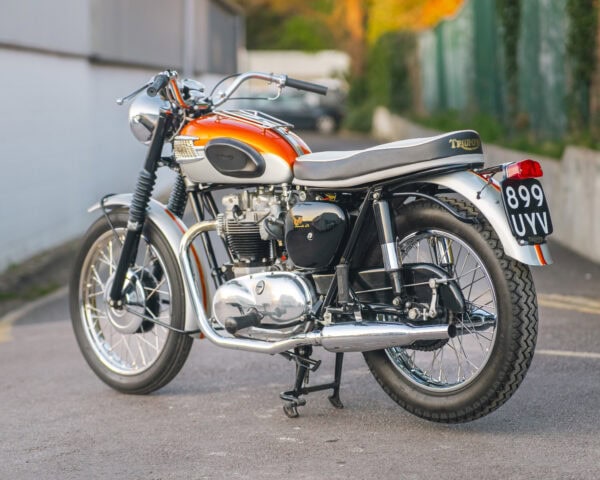 WIN THIS 1961 Triumph T120 Pre-Unit Bonneville 650cc + £500 In Cash! - Image 4