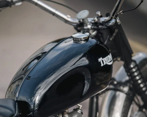 WIN THIS 1959 Triumph T100C 500cc Desert Sled + £500 In Cash! - Image 9