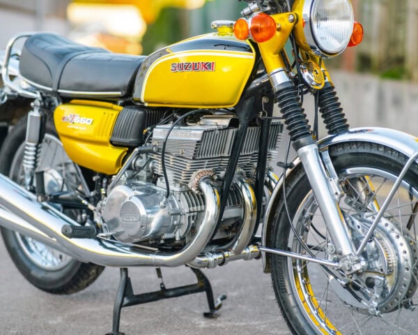 WIN THIS 1972 Suzuki GT550J + £500 In Cash! - Image 5