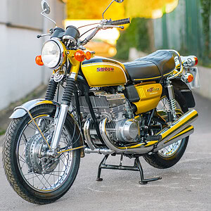 WIN THIS 1972 Suzuki GT550J + £500 In Cash!