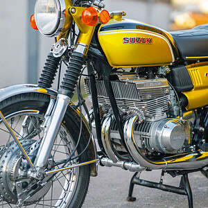 WIN THIS 1972 Suzuki GT550J + £500 In Cash!