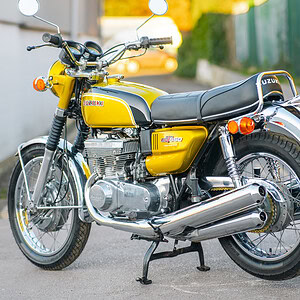 WIN THIS 1972 Suzuki GT550J + £500 In Cash!