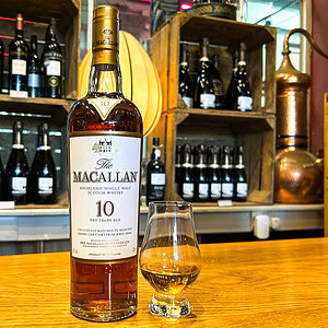 WIN THIS Macallan 10 Year Old Sherry Oak - Mid 2000s Whisky 40% 70cl