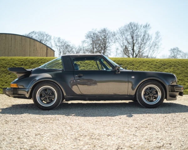 WIN THIS 1979 Porsche 911 SC Targa – Wide Body + £5000 In Cash! - Image 3