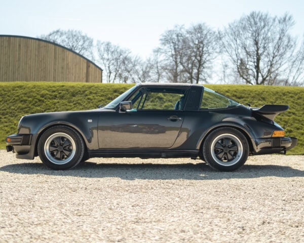 WIN THIS 1979 Porsche 911 SC Targa – Wide Body + £5000 In Cash! - Image 4