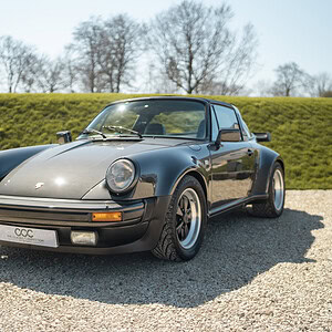 WIN THIS 1979 Porsche 911 SC Targa – Wide Body + £5000 In Cash!