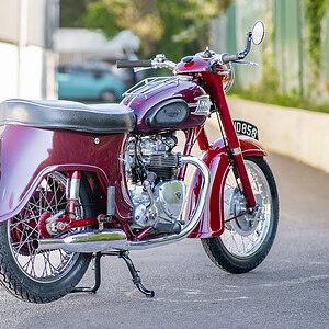 WIN THIS 1960 Triumph 5TA Speed Twin 500cc + £250! (LOW ODDS 1/650)