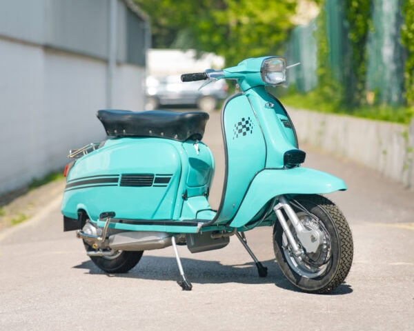 WIN THIS 1969 Innocenti Lambretta GP125 (Show-Standard) + £500 In Cash!