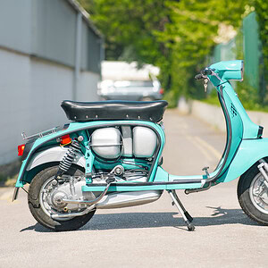 WIN THIS 1969 Innocenti Lambretta GP125 (Show-Standard) + £500 In Cash!