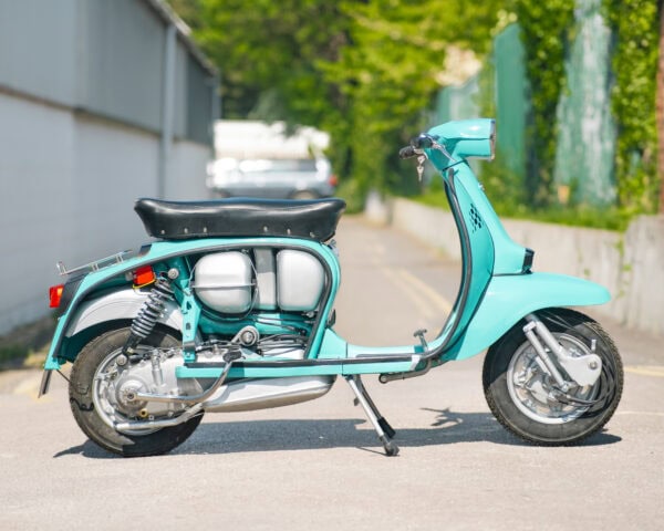 WIN THIS 1969 Innocenti Lambretta GP125 (Show-Standard) + £500 In Cash! - Image 10