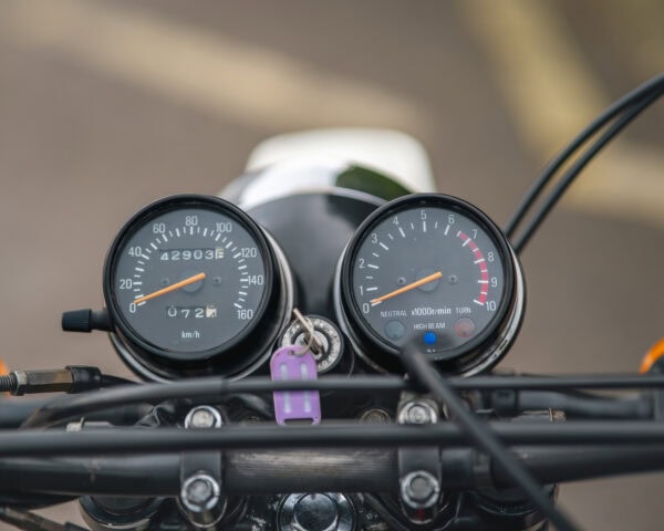 WIN THIS 1980 Yamaha XT500 – Iconic Bond-Era Model + £500 In Cash! - Image 9