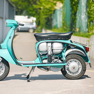 WIN THIS 1969 Innocenti Lambretta GP125 (Show-Standard) + £500 In Cash!