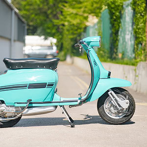 WIN THIS 1969 Innocenti Lambretta GP125 (Show-Standard) + £500 In Cash!