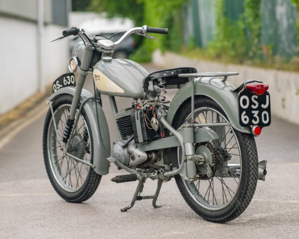 WIN THIS 1955 BSA Bantam D3 150cc (LOW ODDS 1/300) - Image 4