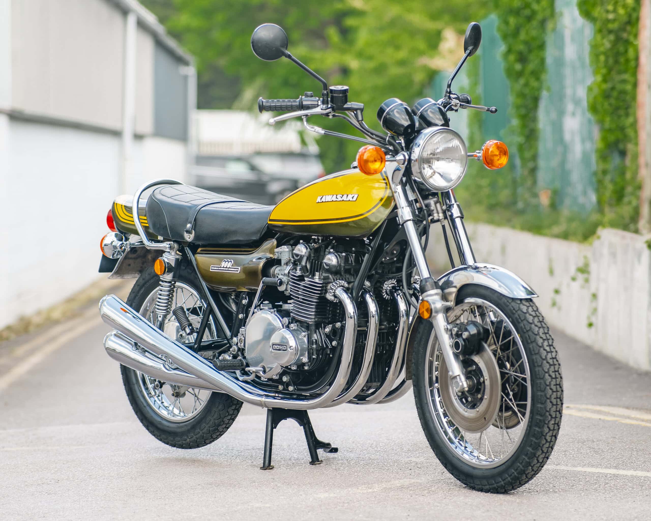 WIN THIS 1974 Kawasaki Z1A 900cc + £500 In Cash! – The Classic