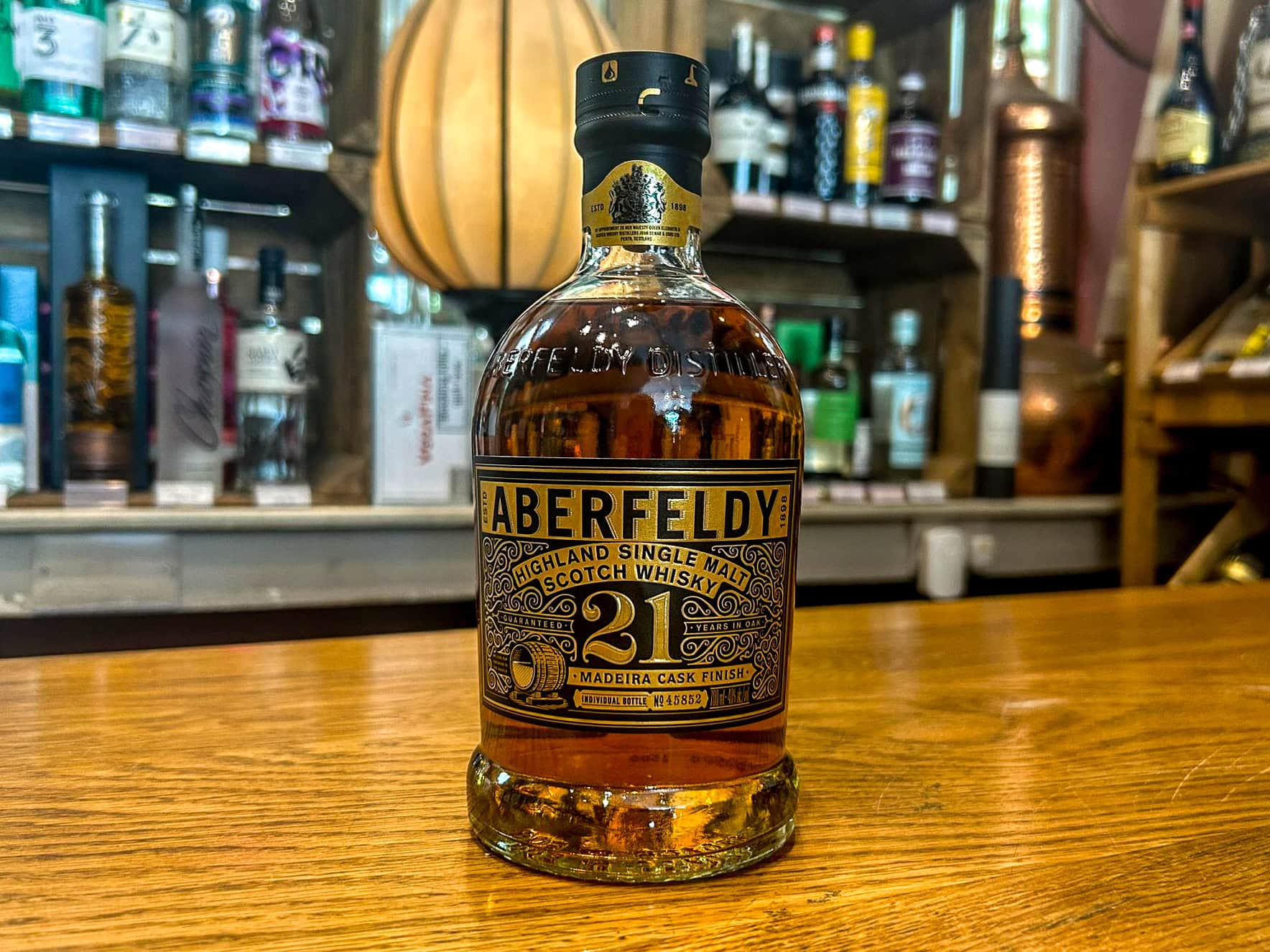 アバフェルディ21年MADEIRA CASKS ABERFELDY 21YO Madeira Cask Whisky｜EVA SKY SHOP