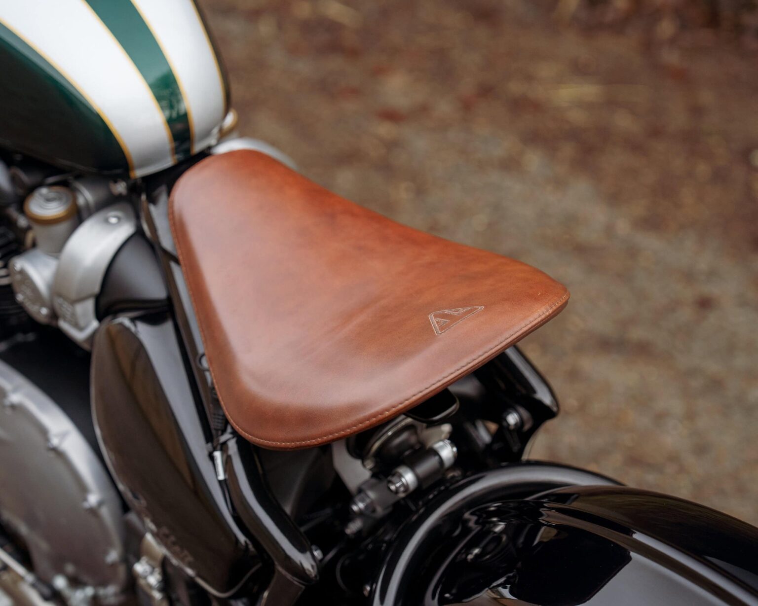 Style leather motorcycle seat for classic bikes.